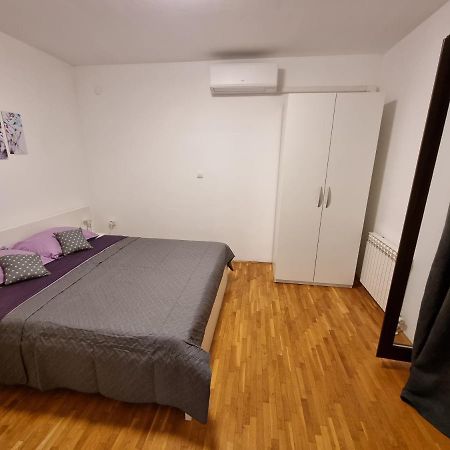 Maki Apartment Pula Exterior photo